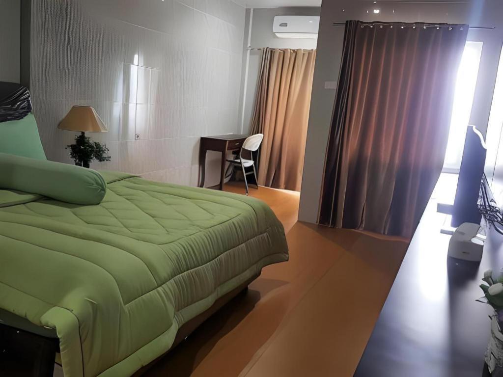 Nasional Hotel Gunungsitoli Zewnętrze zdjęcie