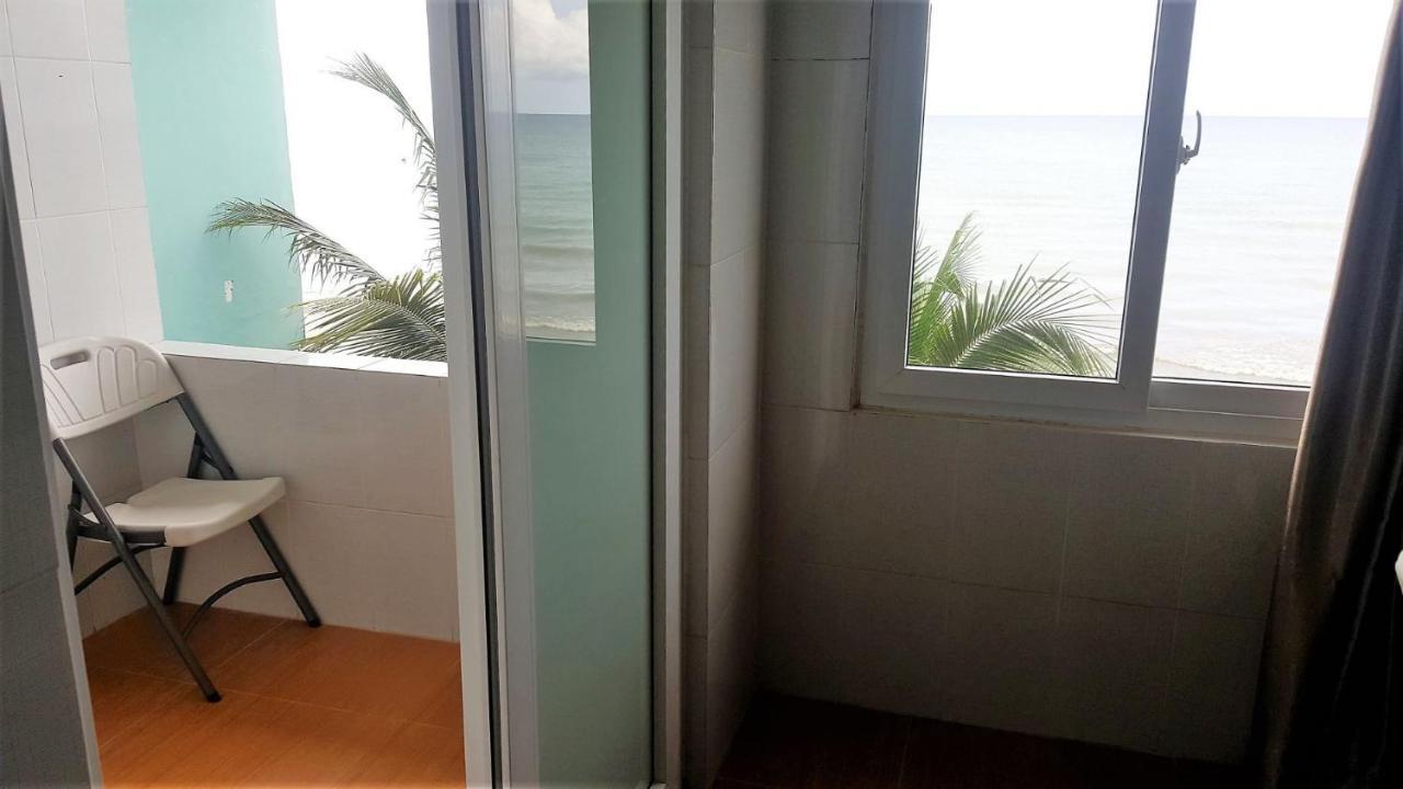 Nasional Hotel Gunungsitoli Zewnętrze zdjęcie